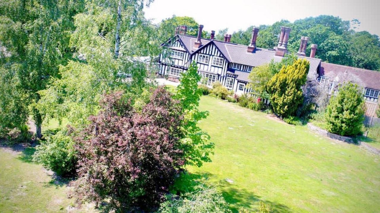 The White Pheasant Hotel Lenwade Buitenkant foto